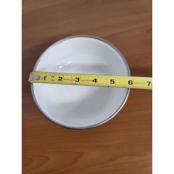 Vintage Nesting Metal Enamel Bowls Set of Three #A20 - Picture 8 of 8